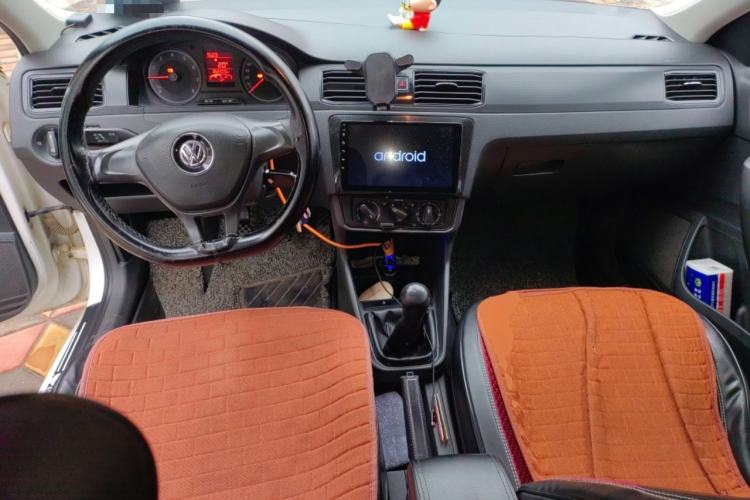 Used Volkswagen Santana 2021 1.5L Manual Fashion Edition Center Console