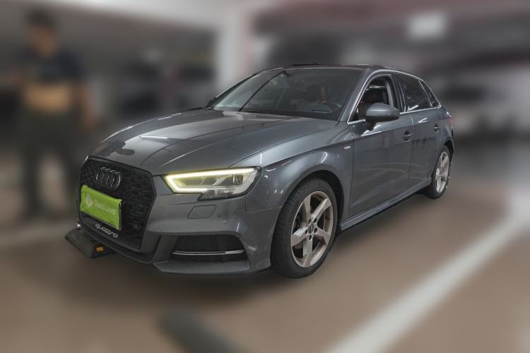 Used Audi A3 2020 Sportback 35 TFSI Fashion Edition China VI Emission Standard Guazi used car, China used car export, Used car for sale, Used  cars, Cheapest cars for sale