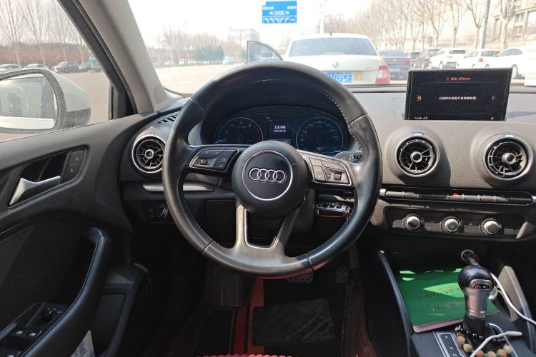 Used Audi A3 2017 Limousine 35 TFSI Ambition Edition
