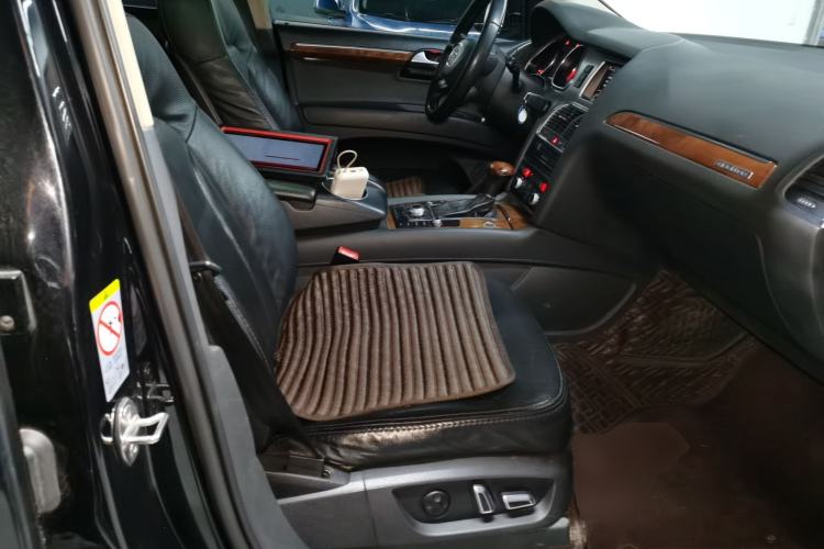 Used Audi Q7 2014 35 TFSI Off-road Model
