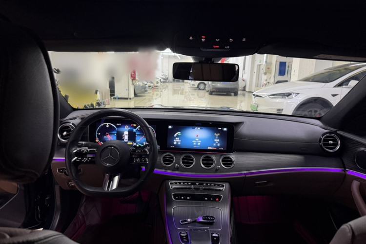 Used Mercedes-Benz E-Class New Energy 2022 Restyled E 350 e L Plug-in Hybrid Sports Sedan Interior 1