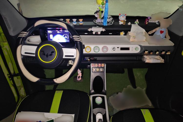 Used Wuling Hongguang MINIEV 2022 GAMEBOY 200km Gaming Edition with Lithium Iron Phosphate
