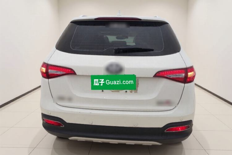 Used FAW Senya R7 2017 1.6L Manual Luxury Model Rear