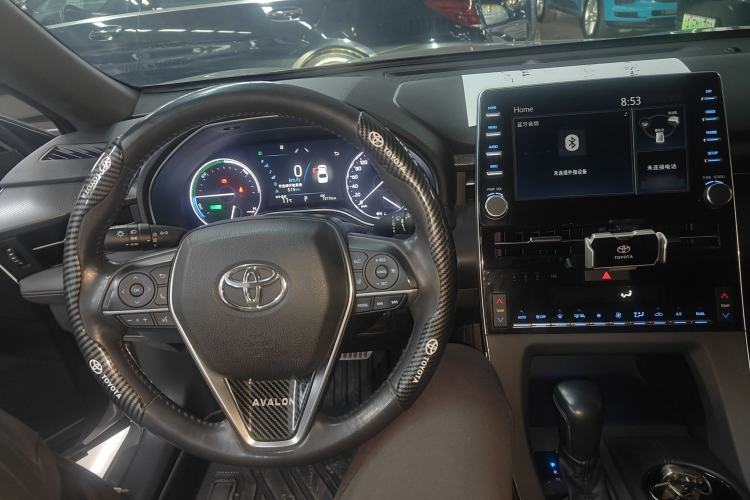 Used Toyota Avalon 2019 Dual-Engine 2.5L Luxury Edition China VI Standard