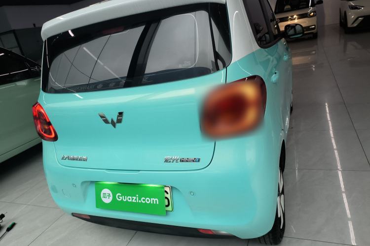 Used Wuling Hongguang MINIEV 2025 Four-Door Version Premium Edition Rear