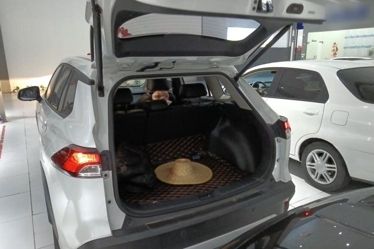 Used Toyota Corolla Cross 2022 2.0L Elite Edition Trunk