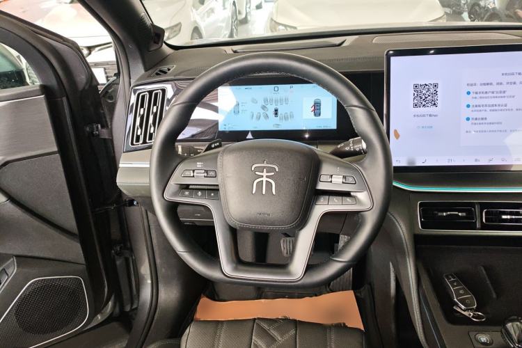 Used BYD Song L DM-i 2025 Intelligent Driving Version 160 km Beyond-Range Type Steering Wheel