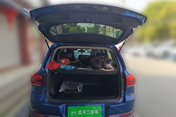 Used Volkswagen Tiguan 2015 1.8TSI Automatic All-Wheel-Drive Luxury Model Trunk