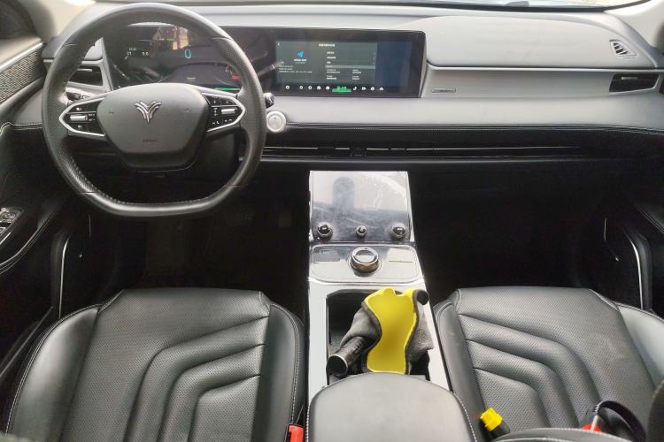 Used NETA U 2022 Zhi400 Pro Ternary Lithium