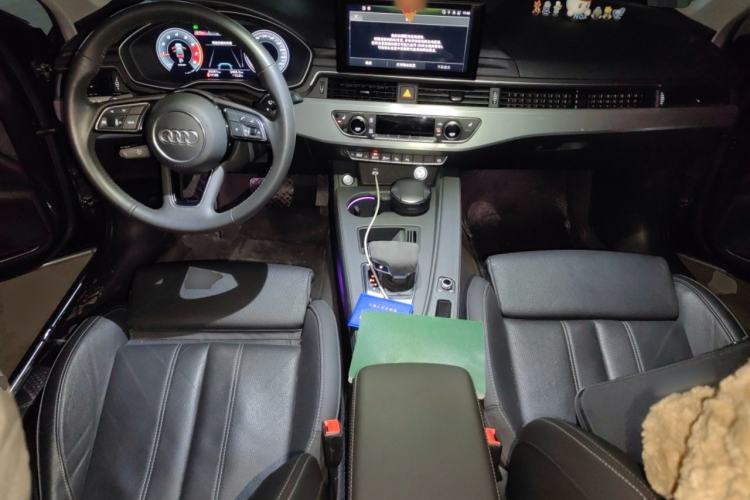 Used Audi A4L 2020 40 TFSI Luxury Dynamic Model
