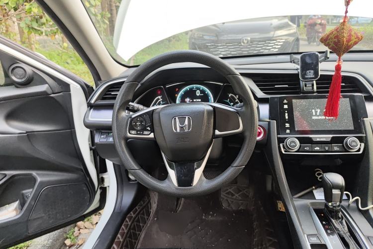 Used Honda Civic 2016 220TURBO CVT Luxury Edition Steering Wheel