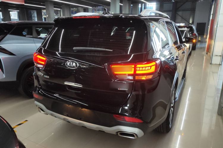 Used Kia KX7 2020 2.0T Automatic Two-Wheel Drive GLS 7-Seater
