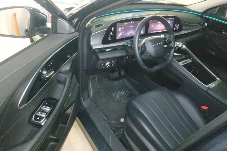 Used EXEED Lingyun 2025 300T Two-Wheel Drive Starry Edition