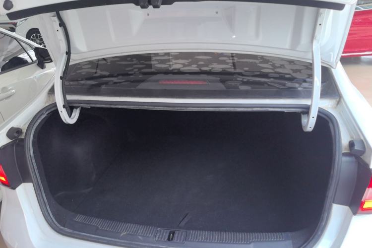 Used Roewe i5 2020 1.5L Manual 4G Connect Leehao Flagship Edition