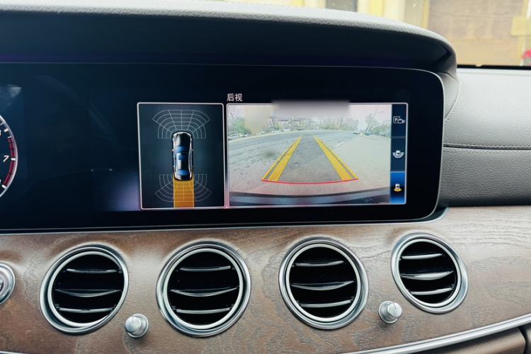 Used Mercedes-Benz E-Class 2018 Facelift E 200 L Audio And AC Panel