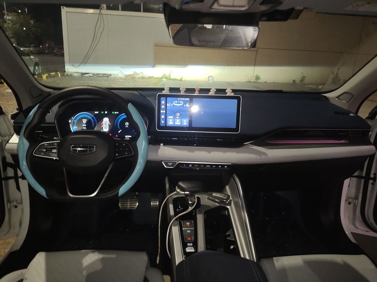 Geely Auto Preface 2023 2.0TD Prestige Version — снимка 9