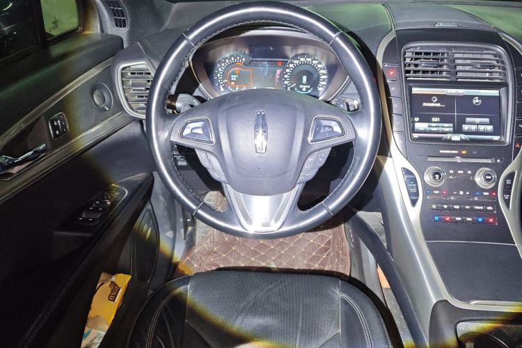 Used Lincoln MKX 2015 2.0T Four-Wheel Drive Luxury Edition