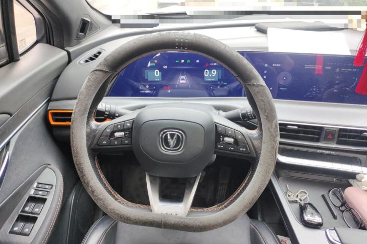 Used CHANGAN UNI-T 2022 1.5T Prestige Version Steering Wheel