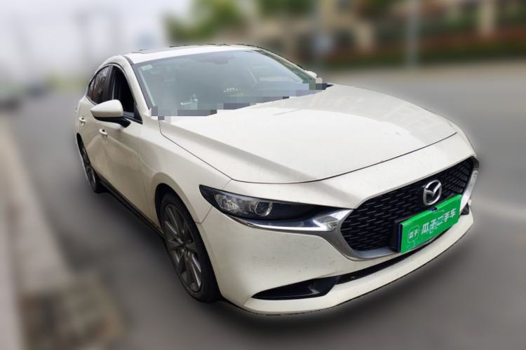 Used Mazda 3 Axela 2021 2.0L Automatic Zhiya Edition Front Right 45 Deg