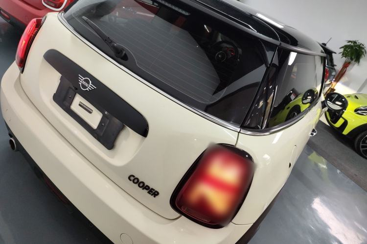 Used MINI 2019 1.5T COOPER Classic Edition
