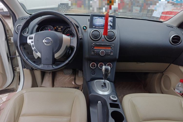 Used Nissan Qashqai 2011 2.0 XV Tigre CVT 4WD
