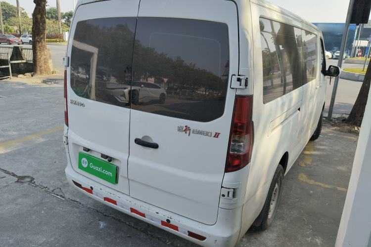 Used Chana Ruixing EM80 2025 Passenger Version Comfort Edition 6-Seater 300 km Dual-Swing Doors
