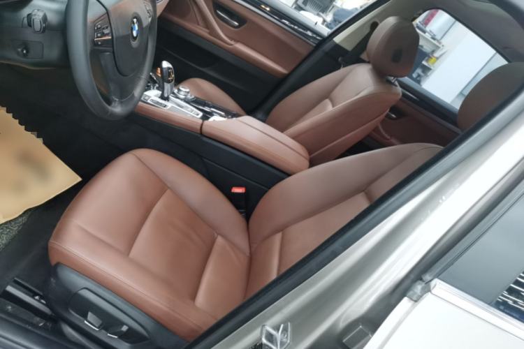 Used BMW 5 Series 2015 520i Elegant Edition