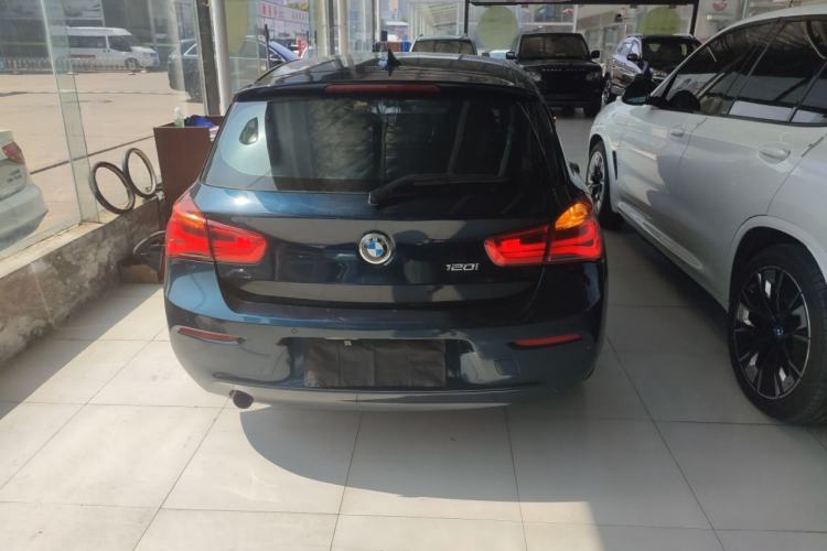 Used BMW 1 Series 2015 120i Leading Model