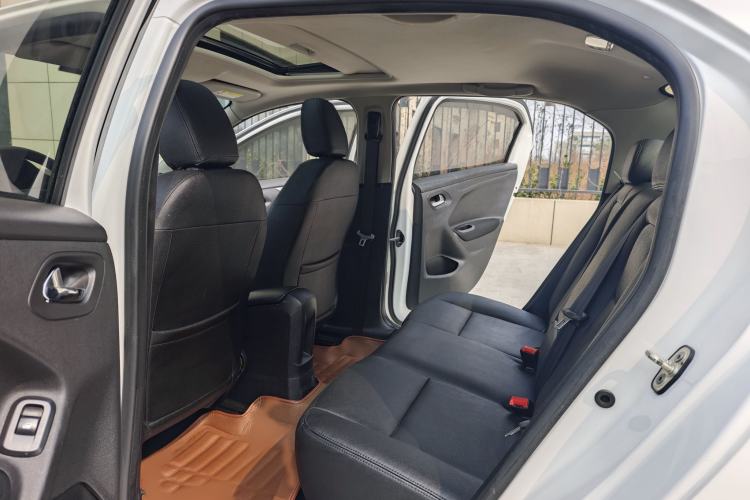 Used Citroen Elysee 2015 ZhiShang Edition 1.6L Manual Comfort Model