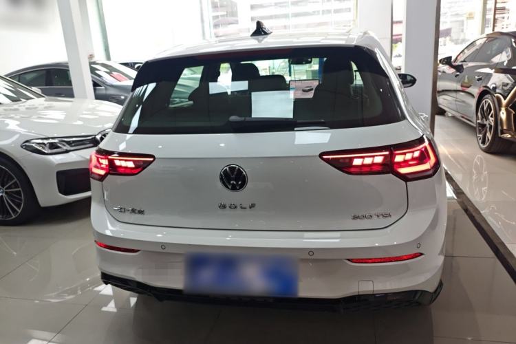 Used Volkswagen Golf 2025 300TSI R-Line