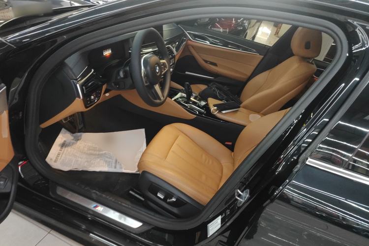 Used BMW 5 Series 2019 530Li Leading Model M Sport Package