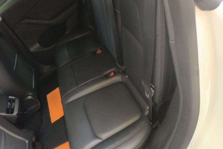 Used Tesla Model Y 2021 Long-Range All-Wheel-Drive Version 3D7