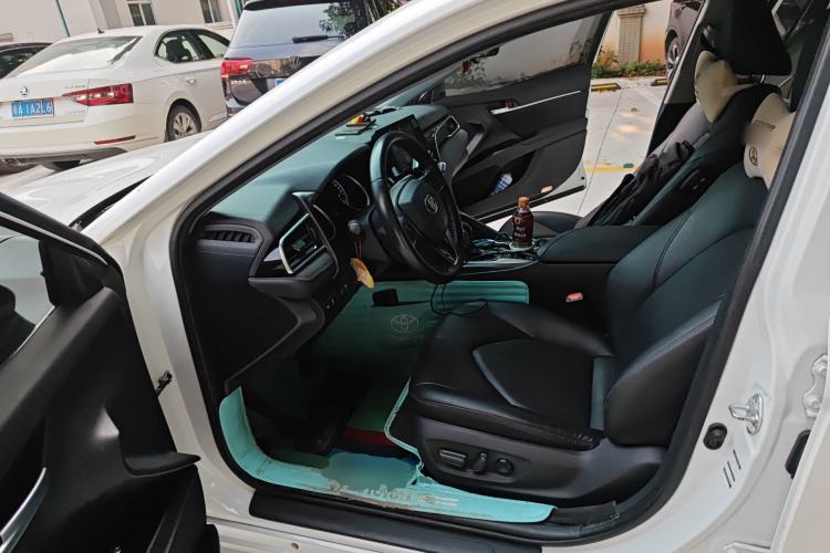 Used Toyota Camry 2023 Dual-Motor 2.5 HGVP Leading Edition