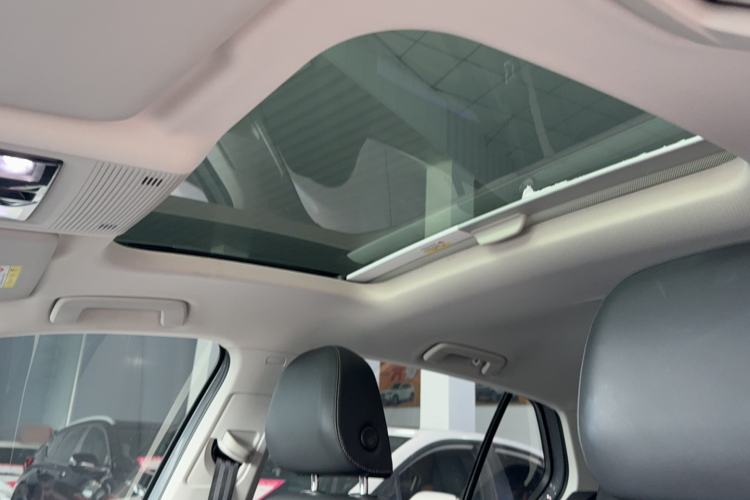 Used Volkswagen Golf 2021 280TSI DSG Pro Interior 3