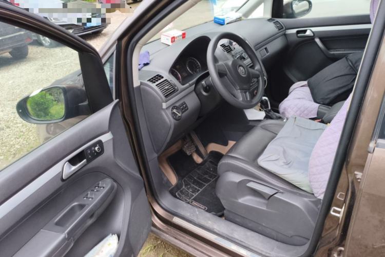 Used Volkswagen Touran 2013 1.4T DSG Comfort Edition 5-Seater Driver Seat