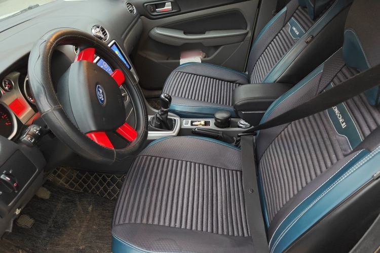 Used Ford Focus 2013 Hatchback Classic 1.8L Manual Base Model
