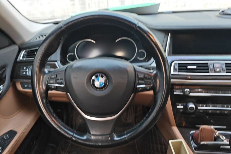Used BMW 7 Series 2014 730Li Premium Edition
