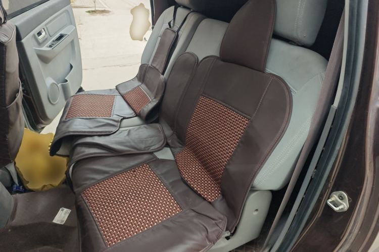 Used BAIC Weiwang M20 2017 1.5L M20S Basic Version DAM15DL Left Rear Seat