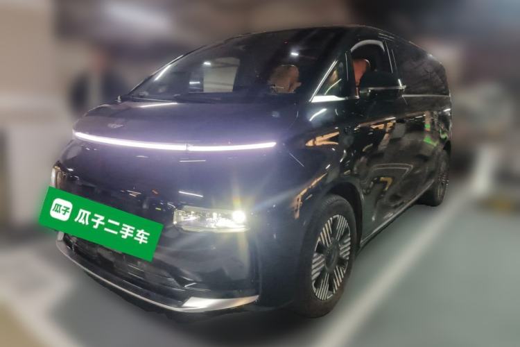 Used Geely Galaxy LEVC L380 2024 140-Degree 8-Seater Four-Wheel Drive Max