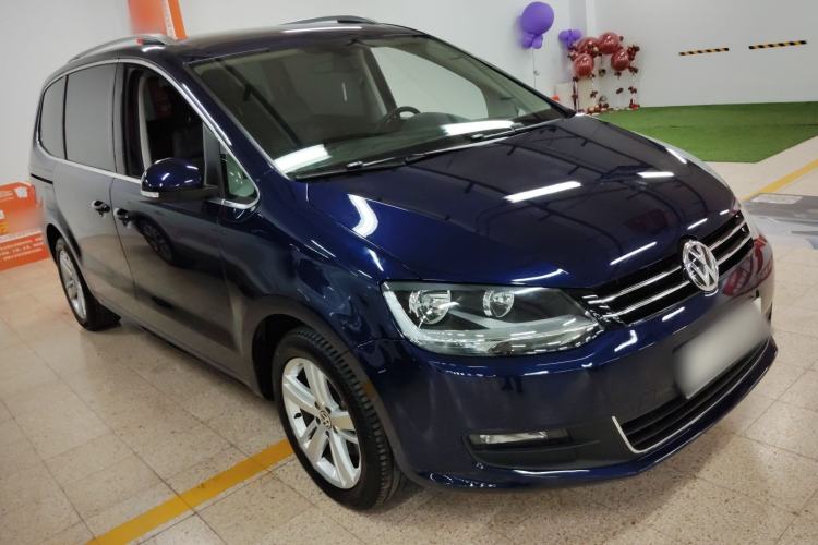 Used Volkswagen Sharan 2018 Revised Version 380TSI Comfort Edition 7-Seater Front Right 45 Deg