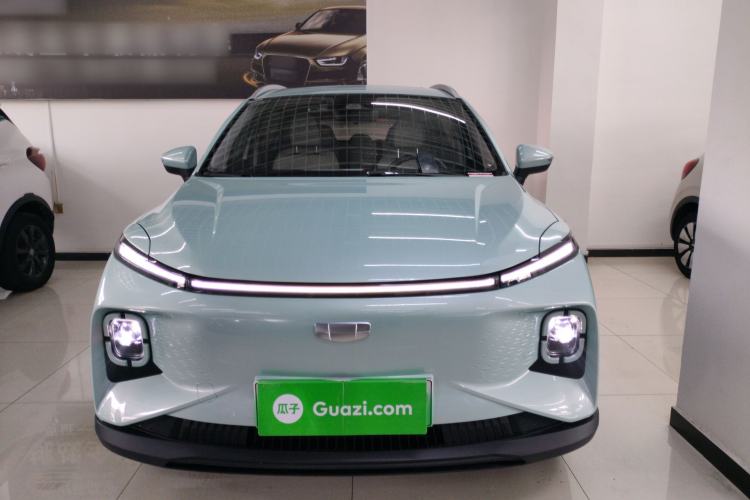 Used Geometry E Firefly 2024 401 km Fluorescent