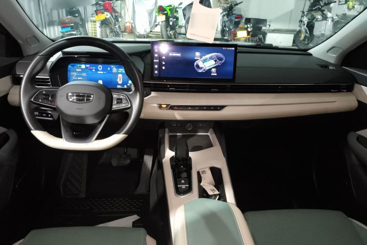 Used Geely Auto Emgrand L HiP 2022 1.5TD-DHT Pro 100KM Super Swift