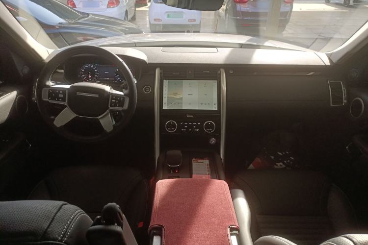 Used Land Rover Discovery 2024 360 PS S