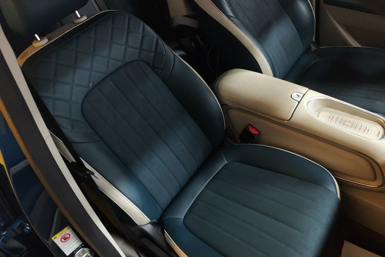 Used ORA Good Cat 2023 501 km Long-Range Luxury Version Lithium Iron Phosphate
