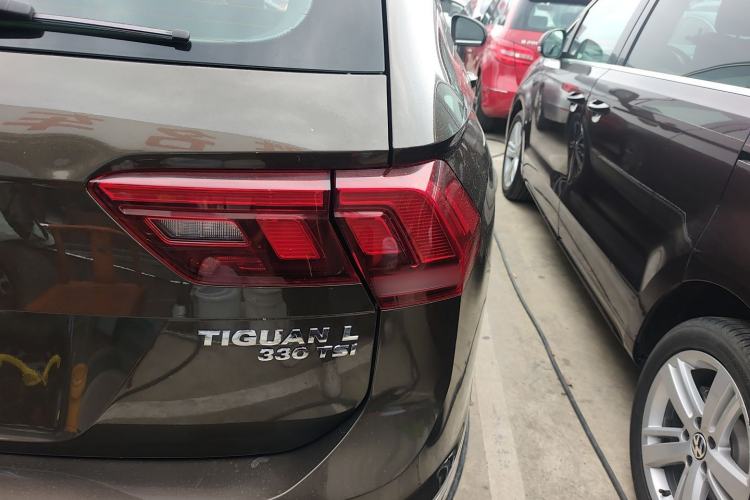 Used Volkswagen Tiguan L 2019 Updated Version 330TSI Automatic Two-Wheel Drive Panoramic Comfort Edition China VI Standard
