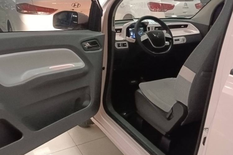 Used Wuling Hongguang MINIEV 2022 Macaron Premium Model – Lithium Iron Phosphate