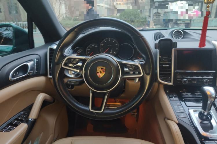 Used Porsche Cayenne 2016 Cayenne Platinum Edition 3.0T
