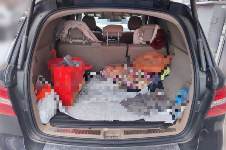 Used Mercedes-Benz M-Class 2015 ML 400 4MATIC Dynamic Model Trunk