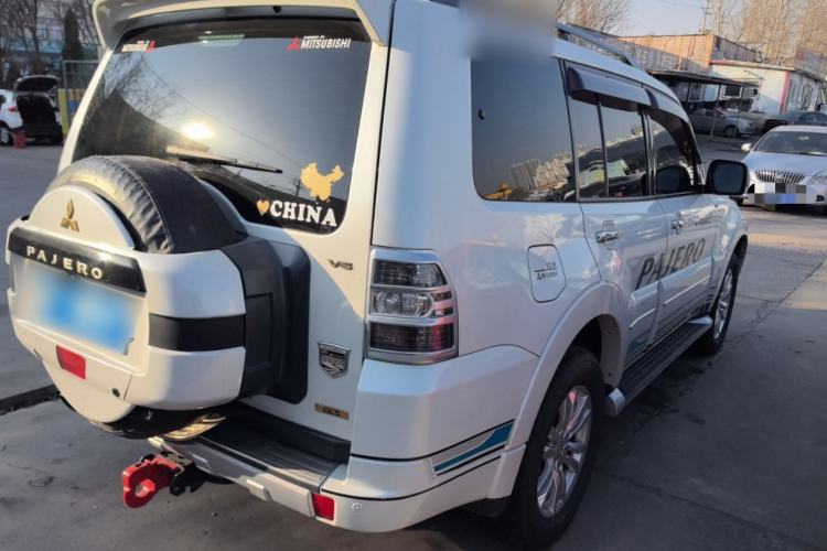 Used Mitsubishi Pajero 2019 3.0L Automatic Prestige Edition
