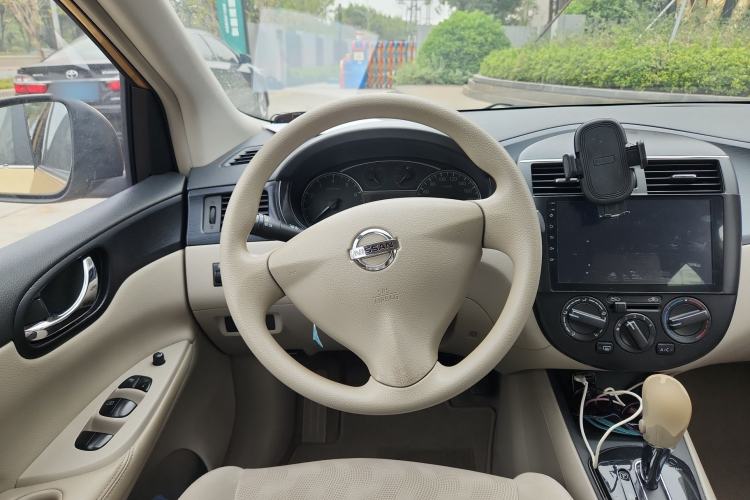 Used Nissan Tiida 2011 1.6L CVT Comfort Model